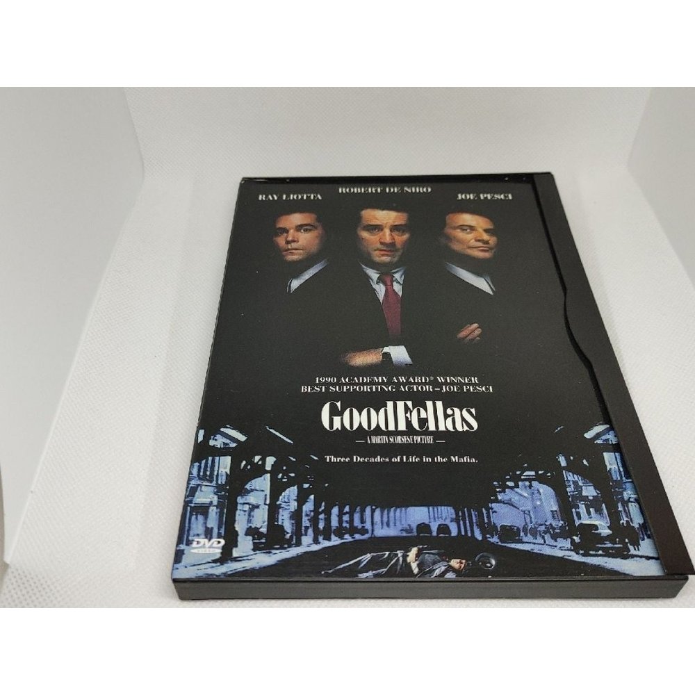 Goodfellas (DVD) Liotta, De Niro, Pesci FREE SHIP, DISC AND CASE- Good Condition